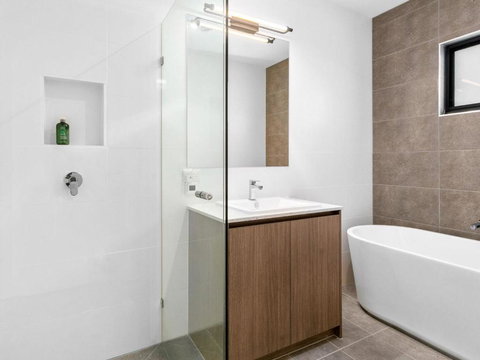 Alonda - Accommodation Southport 3