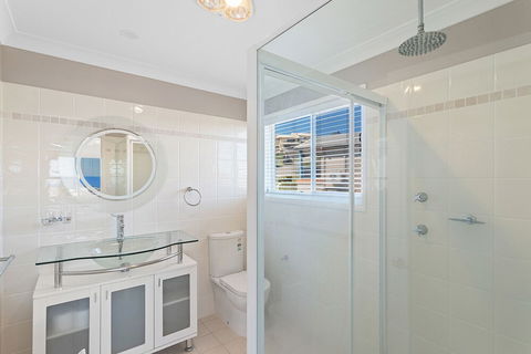 Harbourview 4 - Southport Accommodation 5