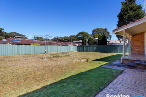 Perrumba Street Cottage - Accommodation Southport 4