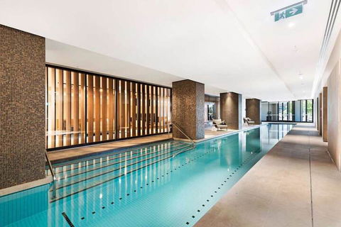 Pars Apartments Collins Wharf Docklands - Southport Accommodation 1