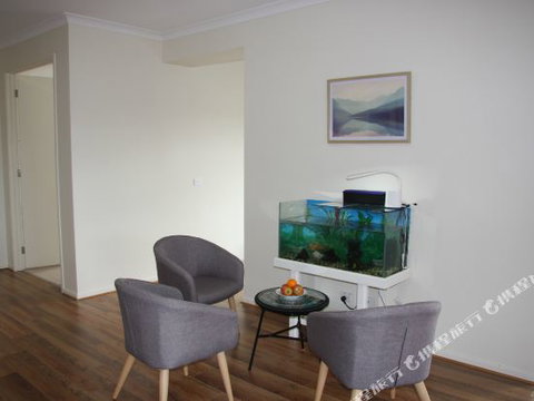 Happy Cozy House - Accommodation Southport 4