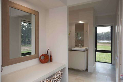 Mirambeena - Southport Accommodation 6