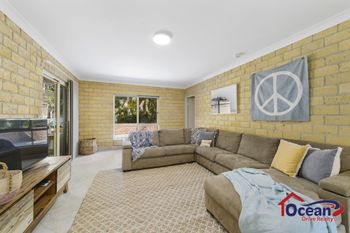 BEACHSIDE HIDEAWAY BONNY HILLS - Southport Accommodation 6