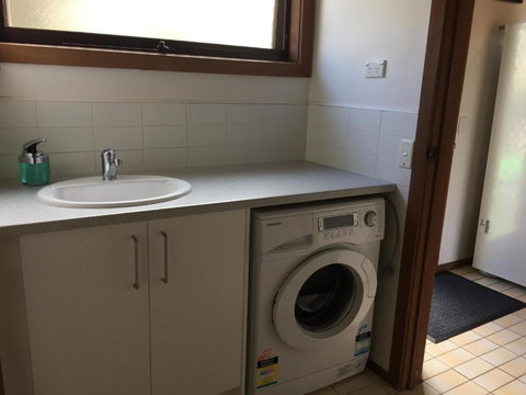 Gowings Of Mallacoota - Accommodation Southport 2