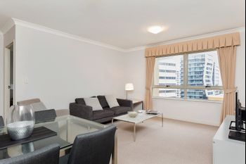 Wyndel Brown Street - Accommodation Southport 0