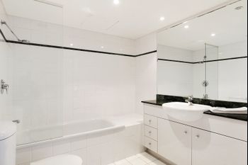 Wyndel Brown Street - Accommodation Southport 2