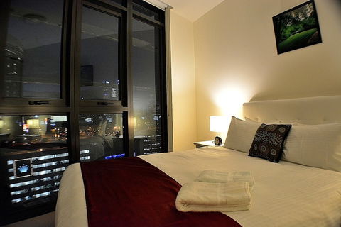 Royal Stays Apartments Southbank - Southport Accommodation 0