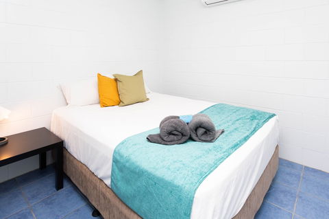 Airlie Sun & Sand Accommodation 6 - Southport Accommodation 5