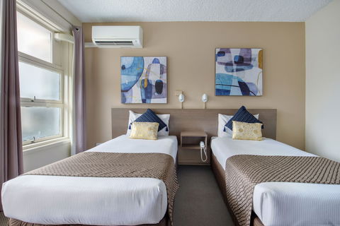 The Metropolitan Spring Hill - Southport Accommodation 6