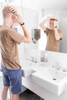 Mad Monkey Backpackers Bayswater - Southport Accommodation 6