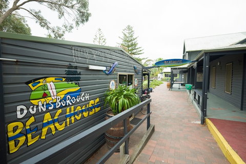 Dunsborough Beachouse YHA Backpackers - Accommodation Southport 6