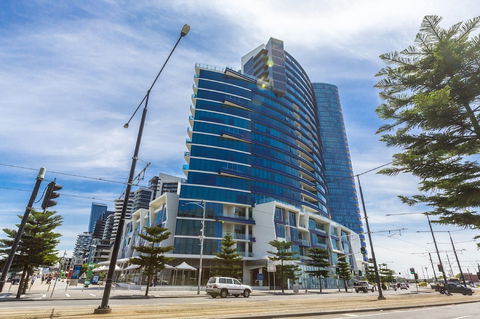 Apartments Melbourne Domain - New Quay Docklands - Southport Accommodation 2