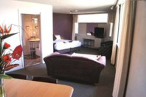 COMFORT Inn MENTONE HUB - Accommodation Southport 2