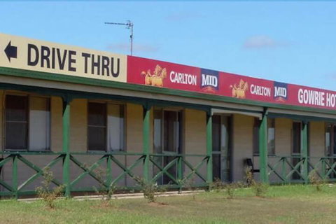 Gowrie Hotel Motor Inn - Accommodation Southport 1