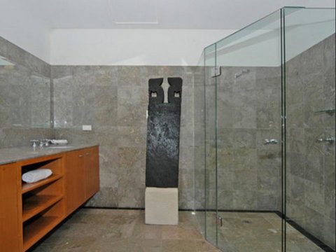 Laanecoorie Holiday House - Southport Accommodation 2