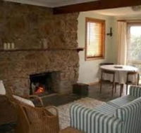 Mistover Cottage - Southport Accommodation
