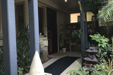 Tallow Beach Motel - Southport Accommodation 4