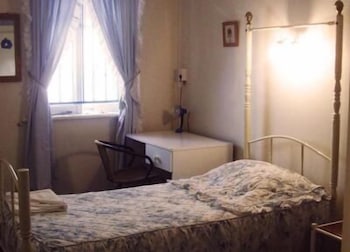 Annies Shandon Inn - Accommodation Southport 4