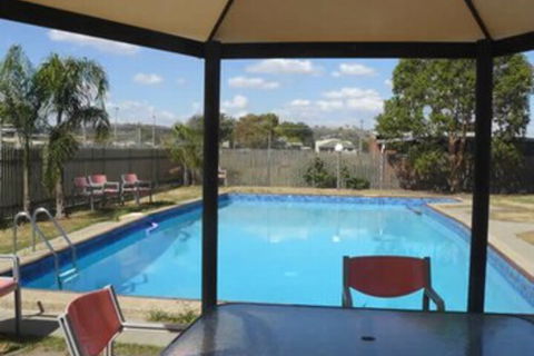 Australia Park Motel - Southport Accommodation 2