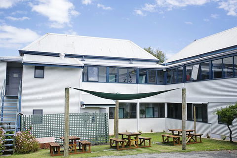 Albany Bayview Lodge YHA - Southport Accommodation 2