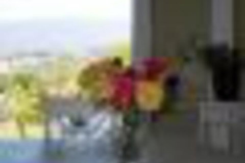 Eagles View Bed & Breakfast - Accommodation Southport 6