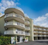 Cabarita Lake Apartments - Southport Accommodation