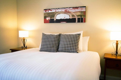 65 Main Daylesford - Hepburn Springs - Southport Accommodation 4