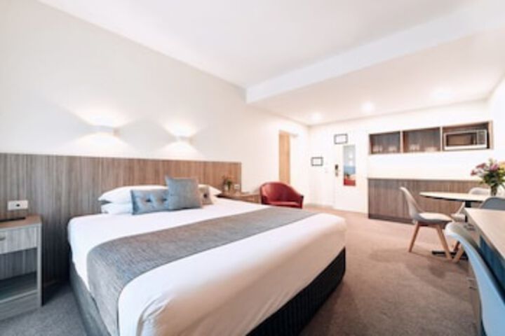 Laverton VIC Southport Accommodation