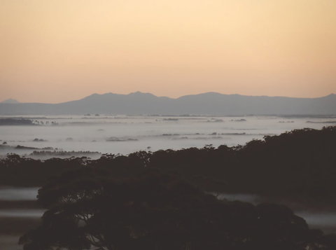 Tennessee Hill Chalets - Accommodation Southport 2