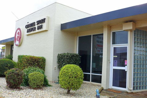 Charles Sturt Motor Inn West Wyalong - Southport Accommodation 3