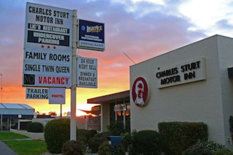 Charles Sturt Motor Inn West Wyalong - Southport Accommodation 0