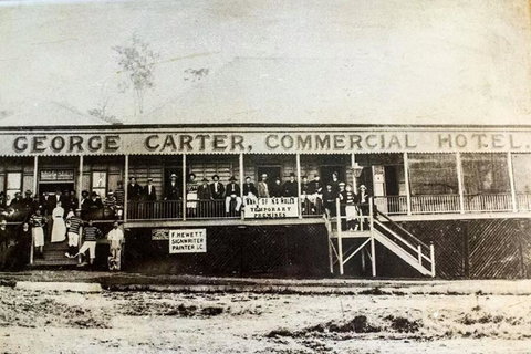 Joes Waterhole Hotel - Accommodation Southport 1