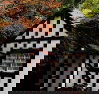 Tudor Cottages Mt Dandenong - Accommodation Southport