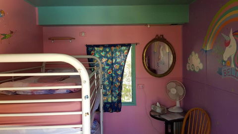 Alices Secret Travellers Inn - Southport Accommodation 5
