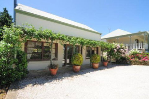 Daisy Cottage - Southport Accommodation 0