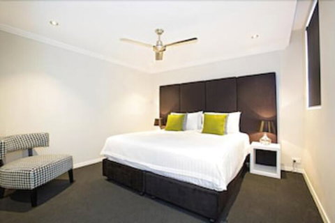 Astina Serviced Apartments Parkside - Accommodation Southport 1