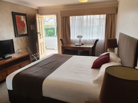 McNevin's Tamworth Motel - Southport Accommodation 6