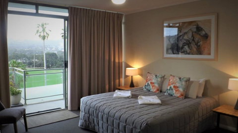 Avoca Palms Resort Apartments - Accommodation Southport 2