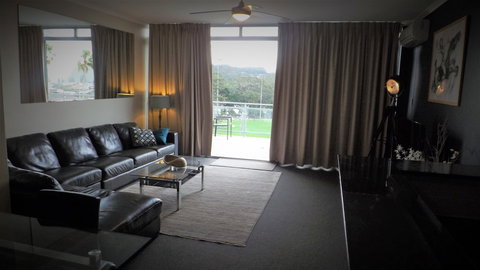 Avoca Palms Resort Apartments - Accommodation Southport 3