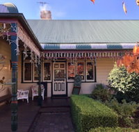 Glenella Guesthouse - Southport Accommodation