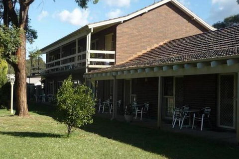 Glades Motor Inn - Accommodation Southport 3