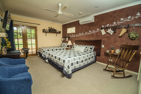 Armadale Cottage Bed & Breakfast - Accommodation Southport 6