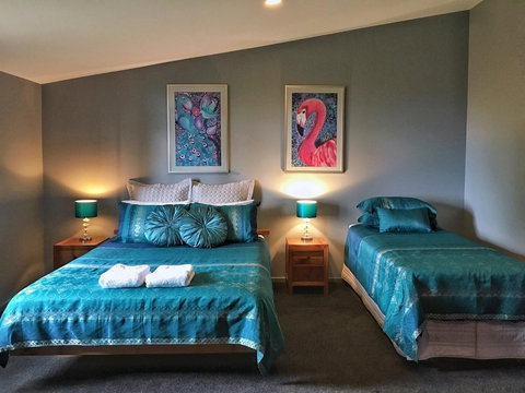 A Sacred Mountain Retreat - Accommodation Southport 6