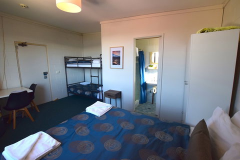Alpine Resort Motel - Accommodation Southport 4