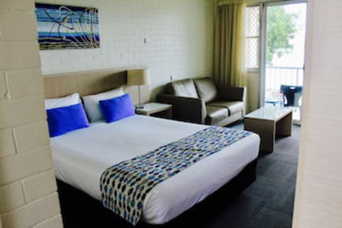 Zorba Motel - Southport Accommodation 0