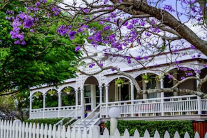 Morwincha QLD Accommodation Southport