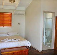 Dunsborough Cottages - Accommodation Southport