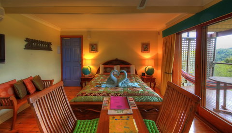 Maleny Tropical Retreat Balinese B&b - Accommodation Southport 3
