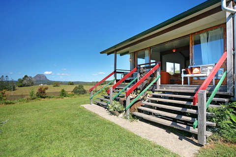 Avalon Noosa Farm Cottages - Accommodation Southport 2