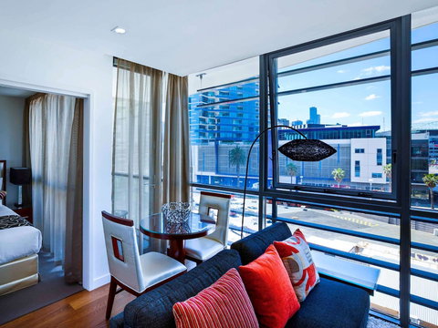 The Sebel Residences Melbourne Docklands Serviced Apartments - Accommodation Southport 2